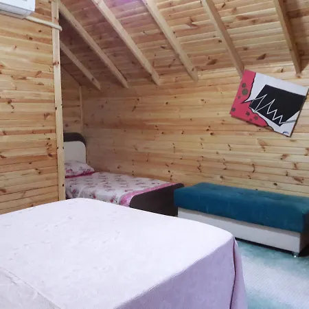 Osso Garden Bungalow Bed & Breakfast