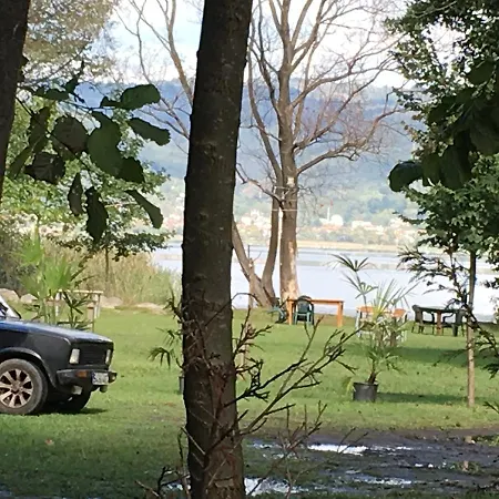 Osso Garden Bungalow ベッド・アンド・ブレックファスト *