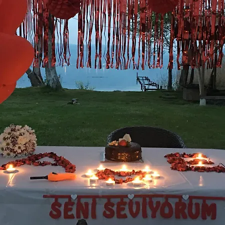 Osso Garden Bungalow * サパンジャ