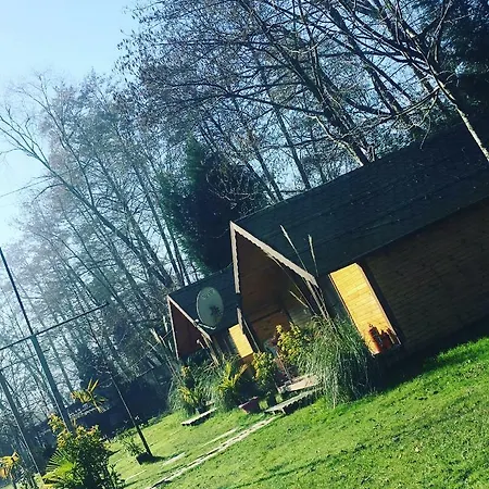 ベッド・アンド・ブレックファスト Osso Garden Bungalow